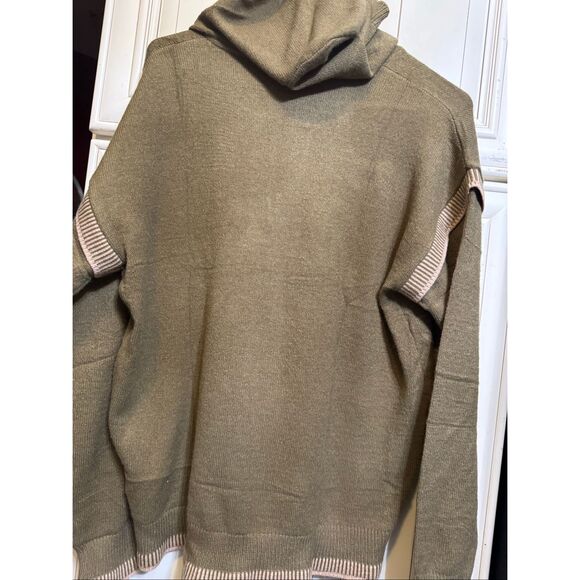 Valolia Women's V-Neck Hooded Knit Pullover Sweater Olive Green Size Medium NWT - Picture 3 of 12